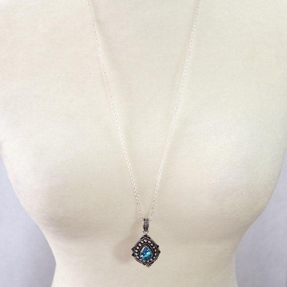 New Blue Topaz Pendant & .925 Silver Necklace - Picture 4 of 8